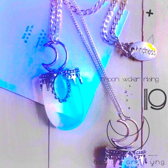 Jewelry - ♡ ⁺ ｡ ! ! Somebody・ ˚ ⁺   ⭐️ Needs U.
